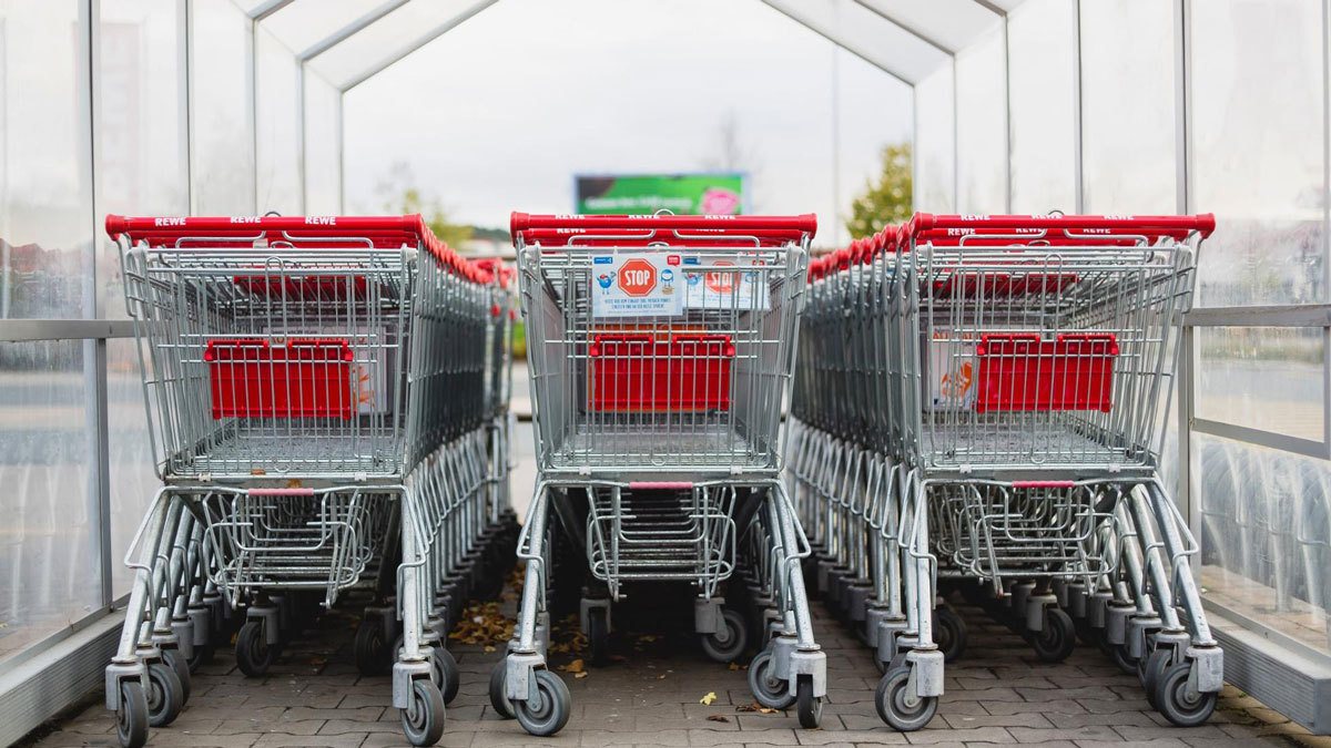 5 Marketing Strategies to Drive Sales During the Holiday Season 5 Marketing Strategies to Drive Sales During the Holiday Season